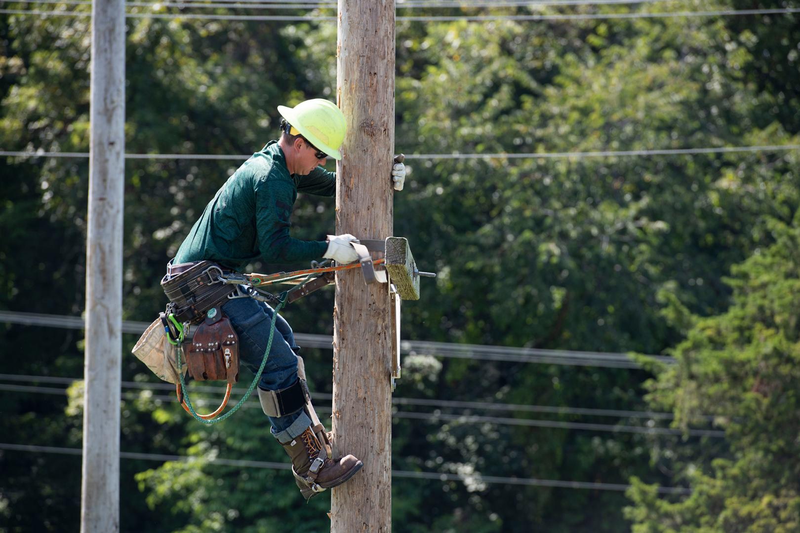 https://www.cvrec.com/sites/default/files/2020-09/AMEC%20LINEMANS%20RODEO%20046%2020190904.jpg
